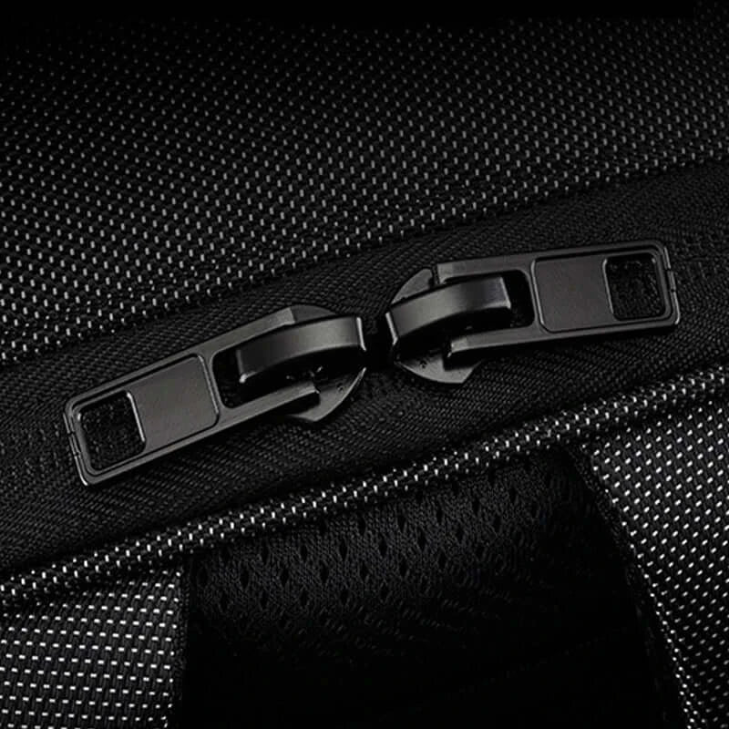 close-up view of durable zipper on a pet travel backpack, highlighting its quality and secure design.